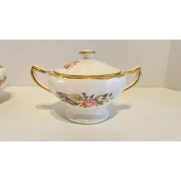 Vintage Sovereign Potters Canada Cream & Sugar Set Floral Cross-Stitch Pattern - Picture 8 of 10